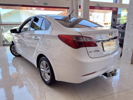 HYUNDAI HB 20 Sedan 1.6 16V 4P FLEX COMFORT STYLE AUTOM�TICO, Foto 4