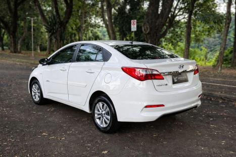 HYUNDAI HB 20 Sedan 1.0 12V 4P FLEX UNIQUE, Foto 5