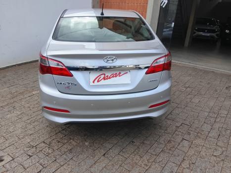 HYUNDAI HB 20 Sedan 1.6 16V 4P FLEX COMFORT PLUS AUTOM�TICO, Foto 2