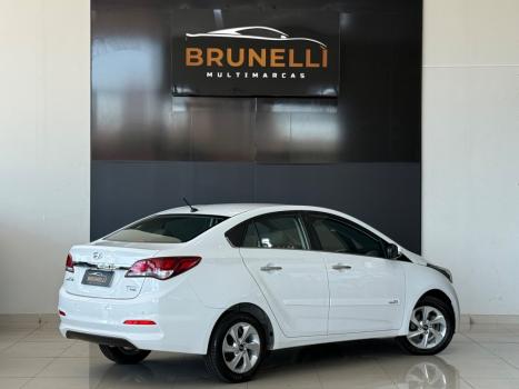 HYUNDAI HB 20 Sedan 1.6 16V 4P FLEX PREMIUM AUTOM�TICO, Foto 3