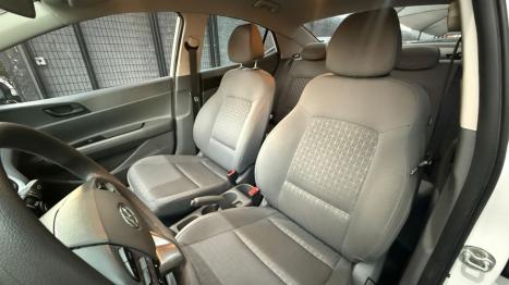 HYUNDAI HB 20 Sedan 1.0 12V 4P FLEX TGDI TURBO COMFORT AUTOM�TICO, Foto 11