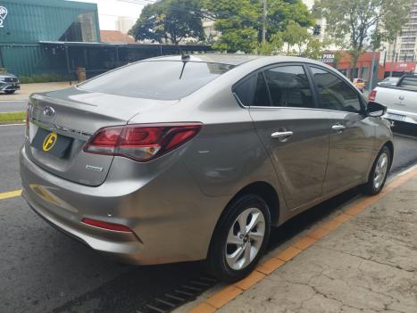 HYUNDAI HB 20 Sedan 1.6 16V 4P FLEX PREMIUM AUTOM�TICO, Foto 3