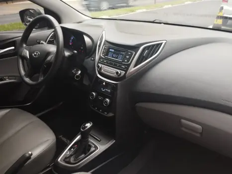 HYUNDAI HB 20 Sedan 1.6 16V 4P FLEX PREMIUM AUTOM�TICO, Foto 10