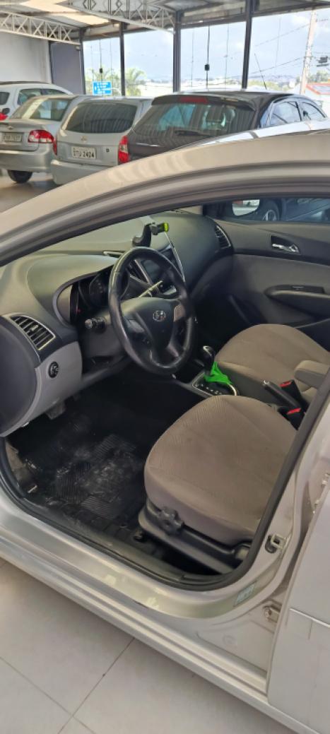 HYUNDAI HB 20 Sedan 1.6 16V 4P FLEX PREMIUM AUTOM�TICO, Foto 10