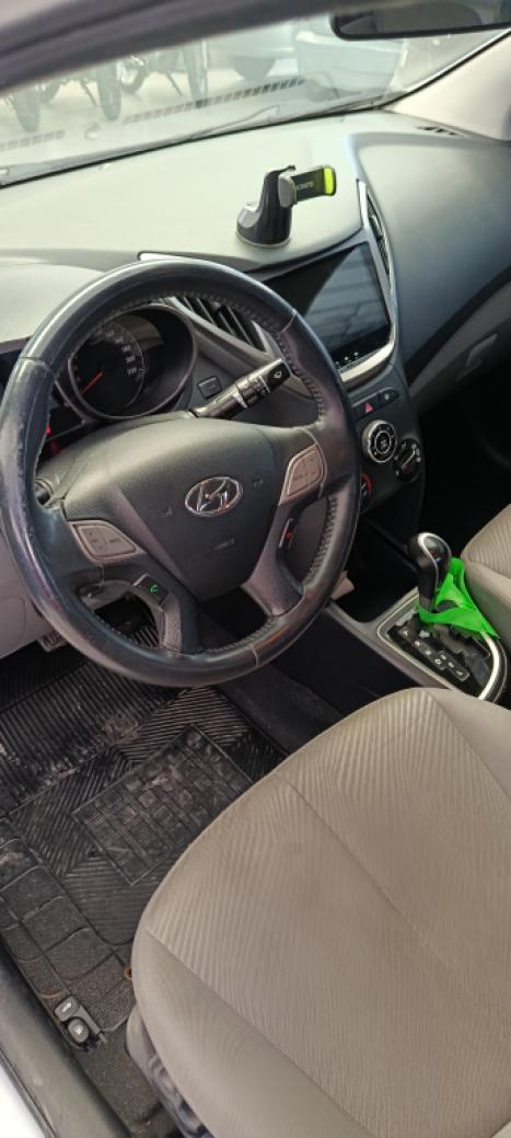 HYUNDAI HB 20 Sedan 1.6 16V 4P FLEX PREMIUM AUTOM�TICO, Foto 11