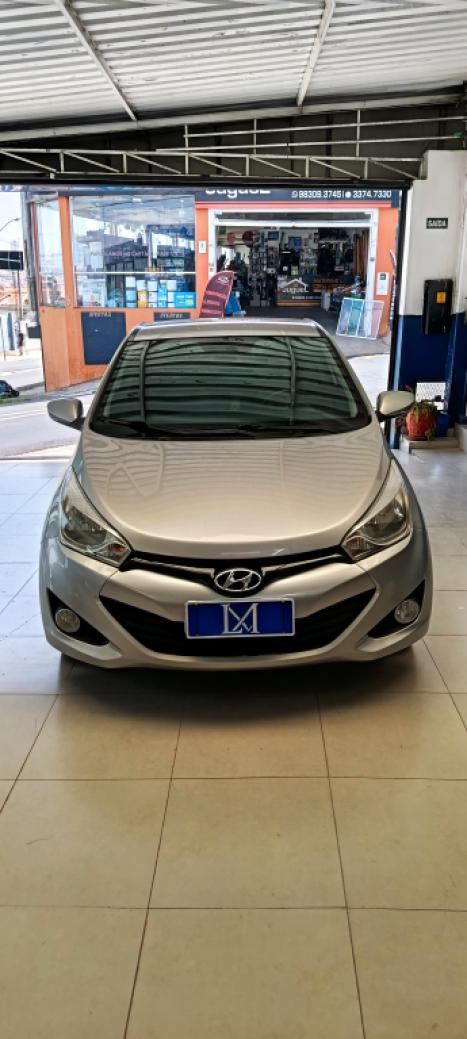 HYUNDAI HB 20 Sedan 1.6 16V 4P FLEX PREMIUM AUTOM�TICO, Foto 3