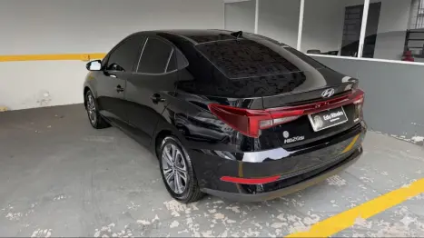 HYUNDAI HB 20 Sedan 1.0 12V 4P FLEX TGDI TURBO COMFORT AUTOM�TICO, Foto 4