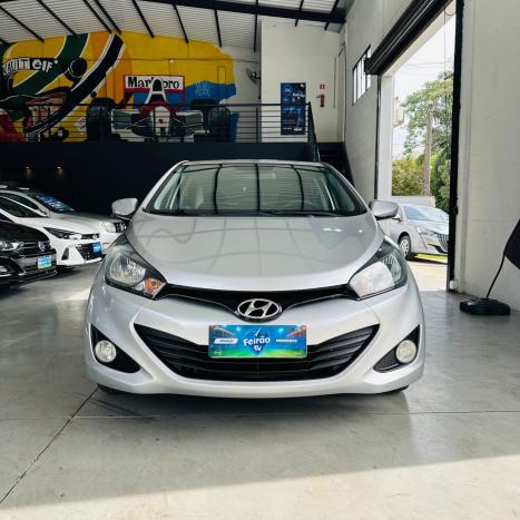 HYUNDAI HB 20 Sedan 1.6 16V 4P FLEX COMFORT PLUS, Foto 2