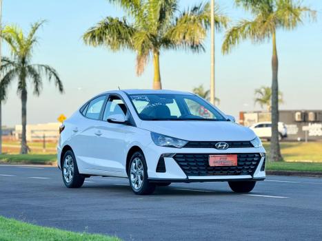 HYUNDAI HB 20 Sedan 1.0 12V 4P FLEX COMFORT PLUS, Foto 3