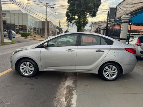HYUNDAI HB 20 Sedan 1.6 16V 4P FLEX PREMIUM AUTOM�TICO, Foto 4