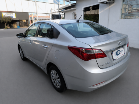 HYUNDAI HB 20 Sedan 1.6 16V 4P FLEX COMFORT AUTOM�TICO, Foto 7
