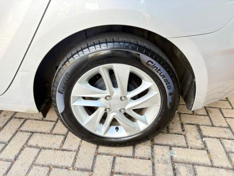 HYUNDAI HB 20 Sedan 1.6 16V 4P FLEX PREMIUM AUTOM�TICO, Foto 12