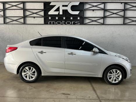 HYUNDAI HB 20 Sedan 1.6 16V 4P FLEX PREMIUM AUTOM�TICO, Foto 2