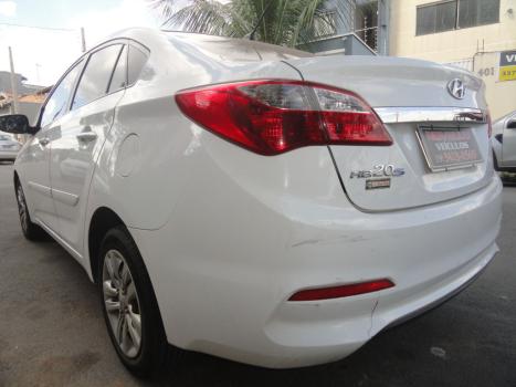 HYUNDAI HB 20 Sedan 1.0 12V 4P FLEX COMFORT PLUS, Foto 3