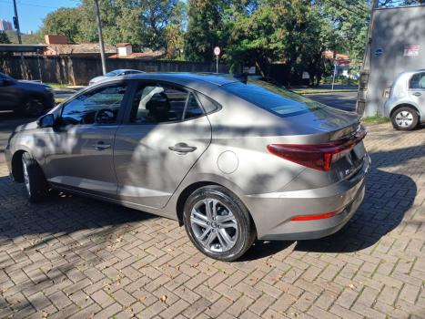 HYUNDAI HB 20 Sedan 1.0 12V 4P FLEX TGDI TURBO COMFORT AUTOM�TICO, Foto 13