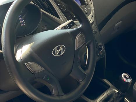 HYUNDAI HB 20 Sedan 1.6 16V 4P FLEX COMFORT PLUS, Foto 2