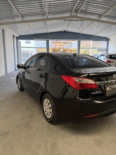 HYUNDAI HB 20 Sedan 1.0 12V 4P FLEX COMFORT STYLE, Foto 4