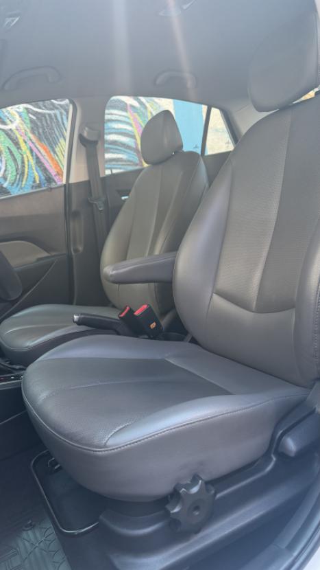 HYUNDAI HB 20 Sedan 1.6 16V 4P FLEX PREMIUM AUTOM�TICO, Foto 11