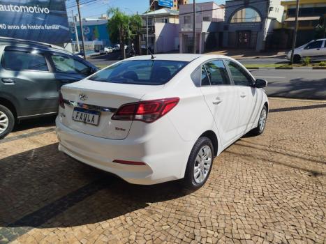 HYUNDAI HB 20 Sedan 1.0 12V 4P FLEX COMFORT PLUS TURBO, Foto 6