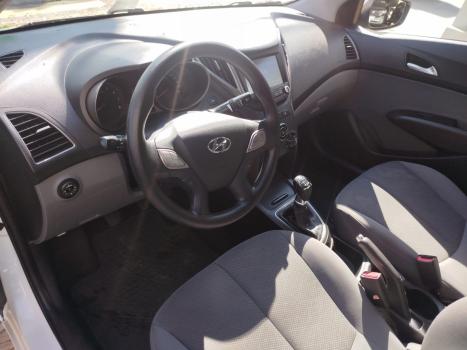 HYUNDAI HB 20 Sedan 1.0 12V 4P FLEX COMFORT PLUS TURBO, Foto 8