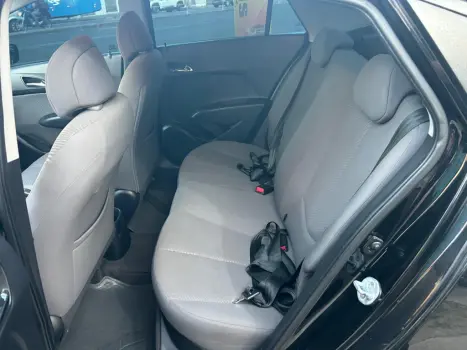 HYUNDAI HB 20 Sedan 1.6 16V 4P FLEX COMFORT PLUS, Foto 11