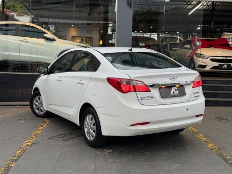HYUNDAI HB 20 Sedan 1.6 16V 4P FLEX COMFORT STYLE AUTOMÁTICO, Foto 4