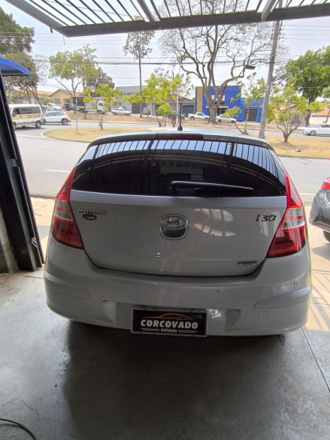 HYUNDAI I30 2.0 16V 4P AUTOMTICO, Foto 5