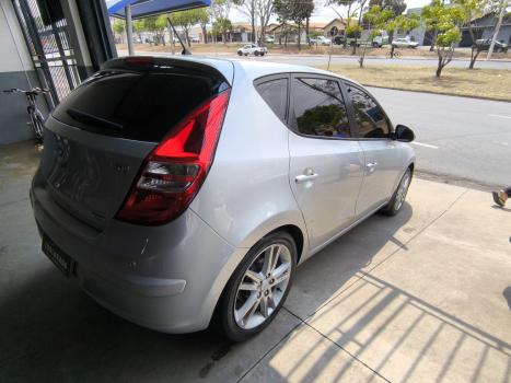 HYUNDAI I30 2.0 16V 4P AUTOMTICO, Foto 17