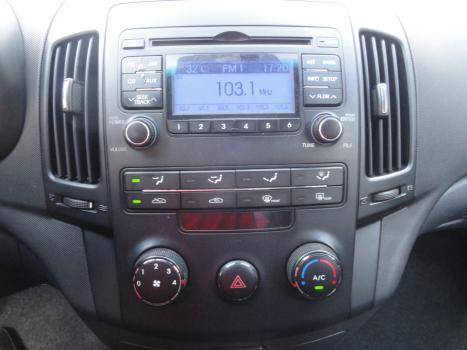 HYUNDAI I30 2.0 16V 4P AUTOMTICO, Foto 9