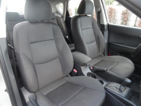 HYUNDAI I30 2.0 16V 4P AUTOMTICO, Foto 18