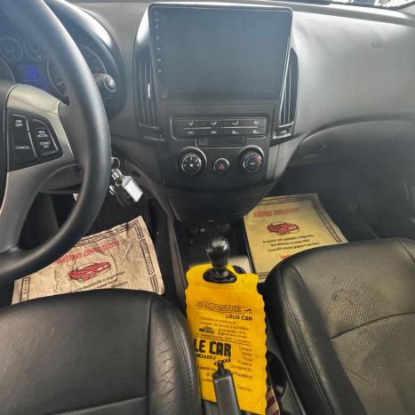 HYUNDAI I30 2.0 16V 4P, Foto 5