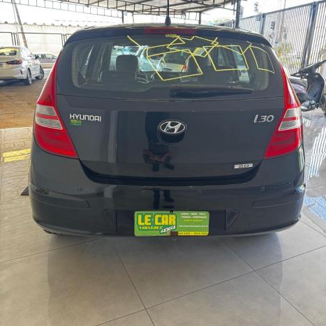 HYUNDAI I30 2.0 16V 4P, Foto 10