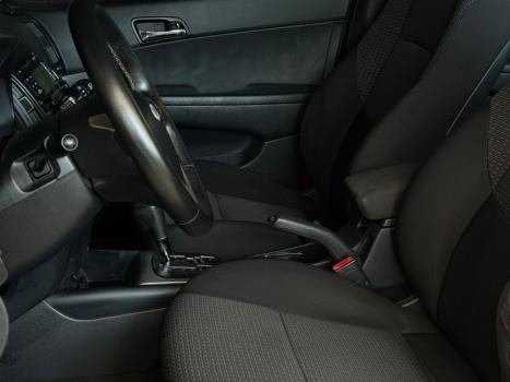 HYUNDAI I30 2.0 16V 4P AUTOM�TICO, Foto 7