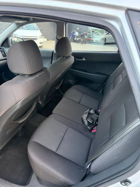 HYUNDAI I30 2.0 16V 4P AUTOM�TICO, Foto 9