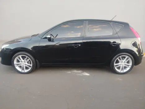 HYUNDAI I30 2.0 16V 4P GLS AUTOM�TICO, Foto 3