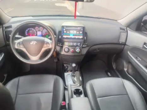 HYUNDAI I30 2.0 16V 4P GLS AUTOM�TICO, Foto 9