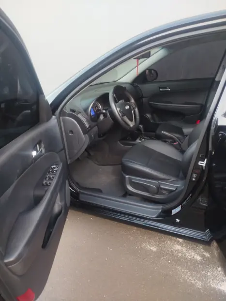 HYUNDAI I30 2.0 16V 4P GLS AUTOM�TICO, Foto 11