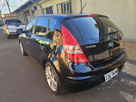 HYUNDAI I30 2.0 16V 4P AUTOM�TICO, Foto 8