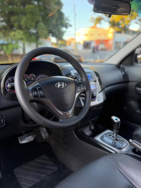 HYUNDAI I30 2.0 16V 4P GLS AUTOM�TICO, Foto 2