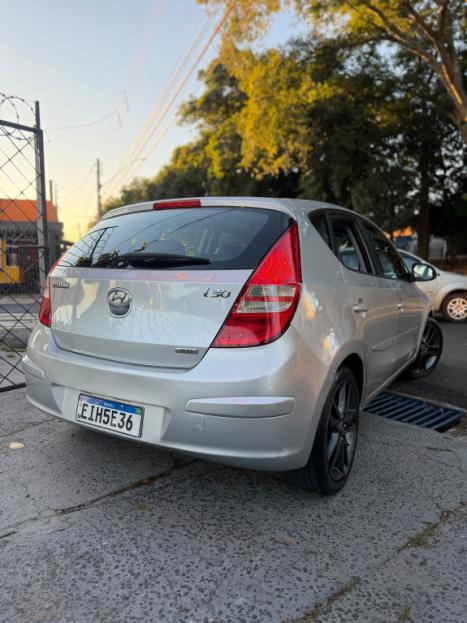 HYUNDAI I30 2.0 16V 4P GLS AUTOM�TICO, Foto 8