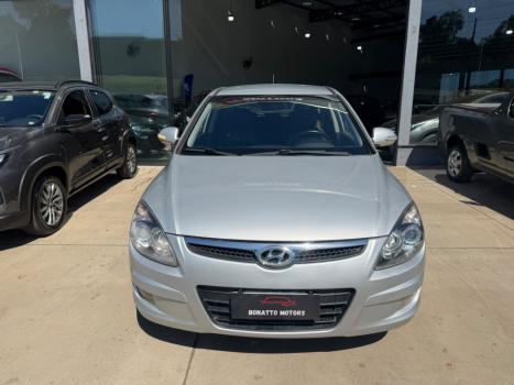 HYUNDAI I30 2.0 16V 4P, Foto 1