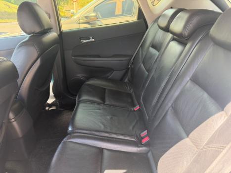 HYUNDAI I30 2.0 16V 4P, Foto 9