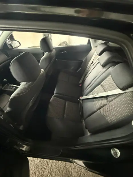 HYUNDAI I30 2.0 16V 4P AUTOMÁTICO, Foto 9