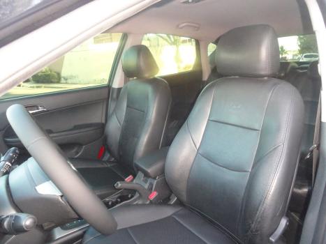 HYUNDAI I30 2.0 16V 4P AUTOMÁTICO, Foto 15