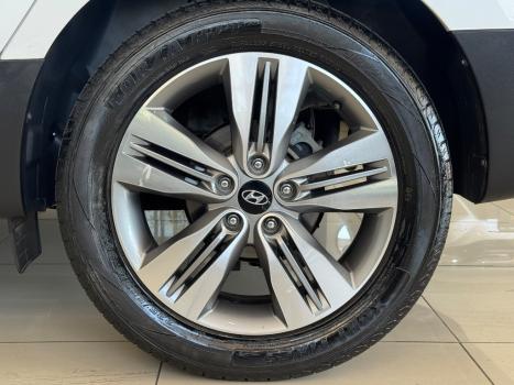 HYUNDAI IX35 2.0 16V 4P FLEX LAUNCHING EDITION AUTOMÁTICO, Foto 8 HYUNDAI IX35 2.0 16V 4P FLEX LAUNCHING EDITION AUTOMÁTICO, Foto 8