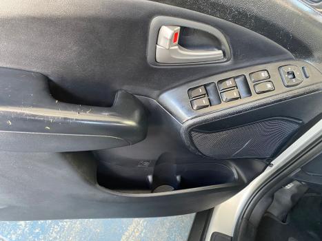 HYUNDAI IX35 2.0 16V 4P GLS FLEX AUTOM�TICO, Foto 16