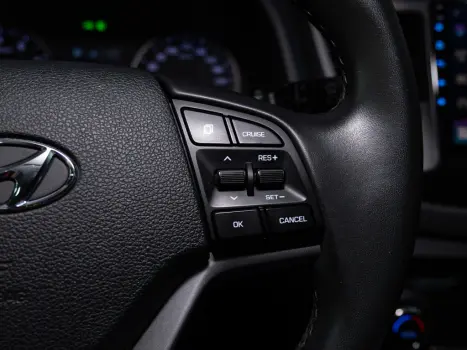 HYUNDAI Tucson 1.6 16V 4P T-GDI GLS ECOSHIFT AUTOMÁTICO, Foto 15 HYUNDAI Tucson 1.6 16V 4P T-GDI GLS ECOSHIFT AUTOMÁTICO, Foto 15