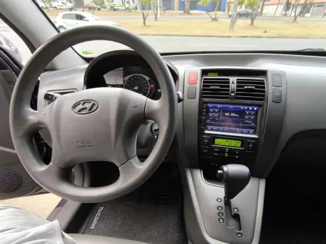 HYUNDAI Tucson 2.0 16V 4P GLS-B AUTOMÁTICO, Foto 11 HYUNDAI Tucson 2.0 16V 4P GLS-B AUTOMÁTICO, Foto 11