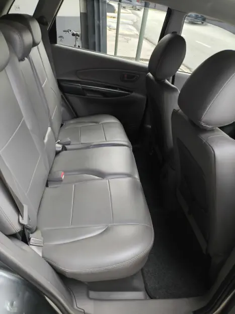 HYUNDAI Tucson 2.0 16V 4P GLS-B AUTOMÁTICO, Foto 16 HYUNDAI Tucson 2.0 16V 4P GLS-B AUTOMÁTICO, Foto 16