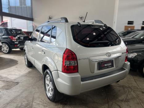 HYUNDAI Tucson 2.0 16V 4P GL AUTOMÁTICO, Foto 5 HYUNDAI Tucson 2.0 16V 4P GL AUTOMÁTICO, Foto 5